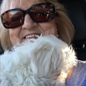 Meet your Posher, Darlene